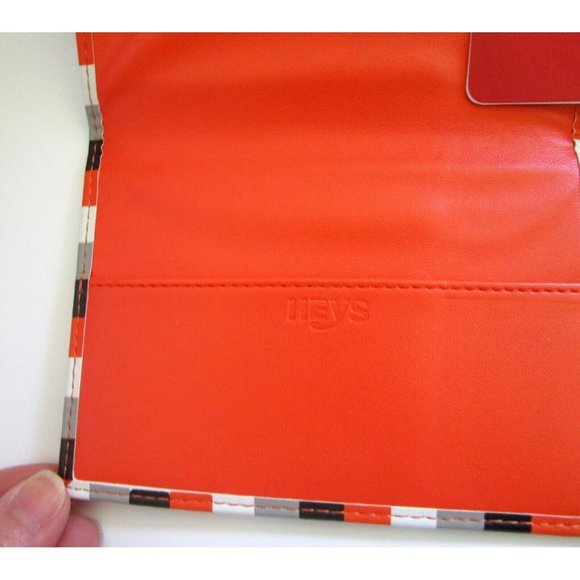 HEYS Luggage Brand Fashion Print Passport Case - Checker Style - New with Tags - Picture 6 of 9